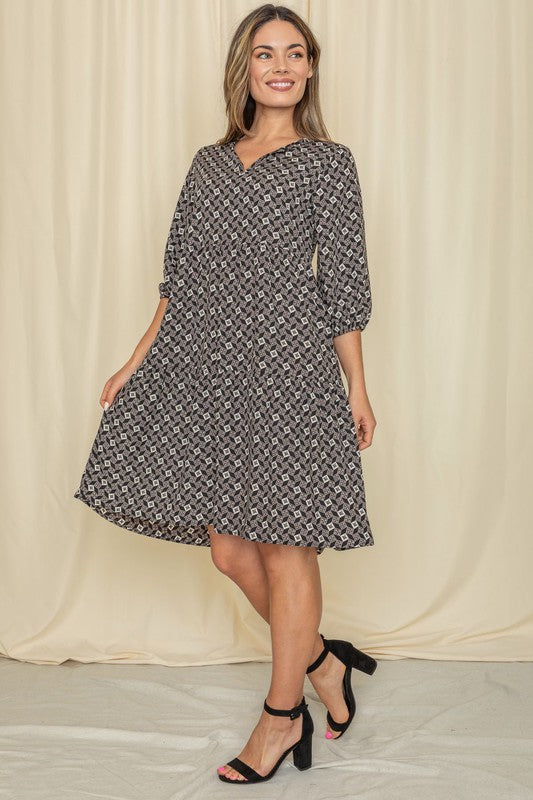 Square Print Notch Neck Midi Dress