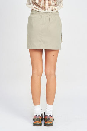 CINCHED WAIST CARGO MINI SKIRT